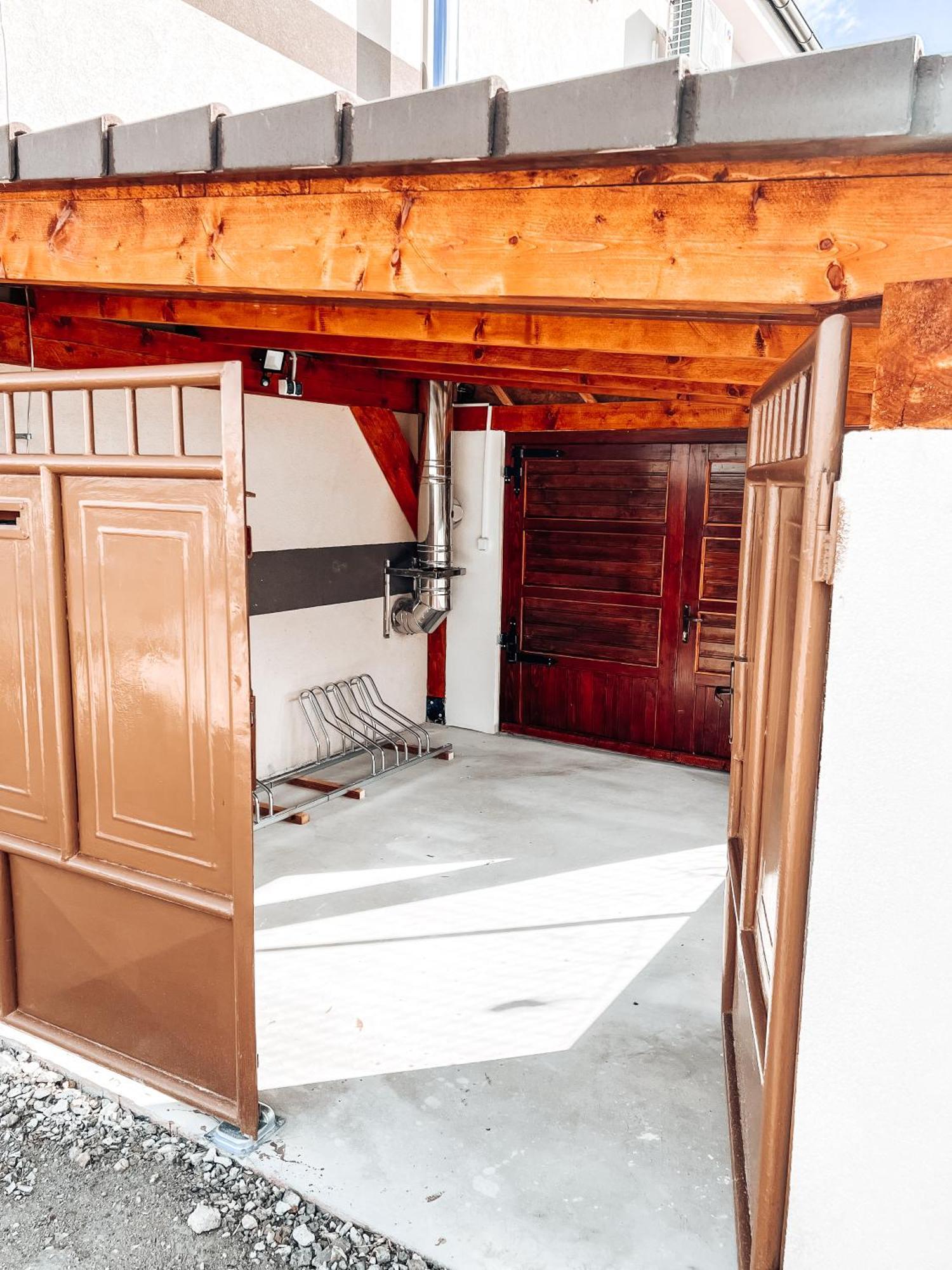 Aparthotel Rezidencia Podhájska Exteriér fotografie